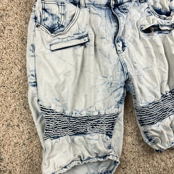 RUE 21 PREMIUM SHORTS MEN 38 Jean Short Supreme Flex Jorts White Blue Distressed - Picture 2 of 8